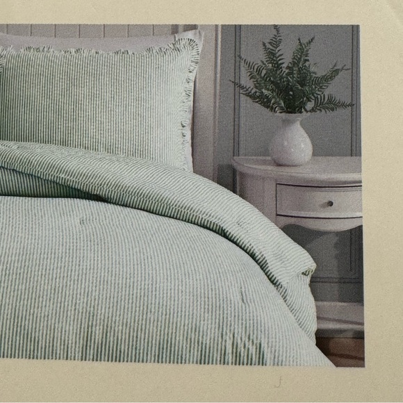 LAURA ASHLEY / Full / Queen Devet Set